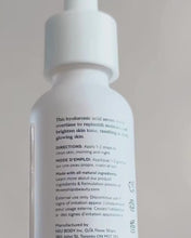Dew Drops™ Mushroom + Kakadu Plum Hyaluronic Acid Serum